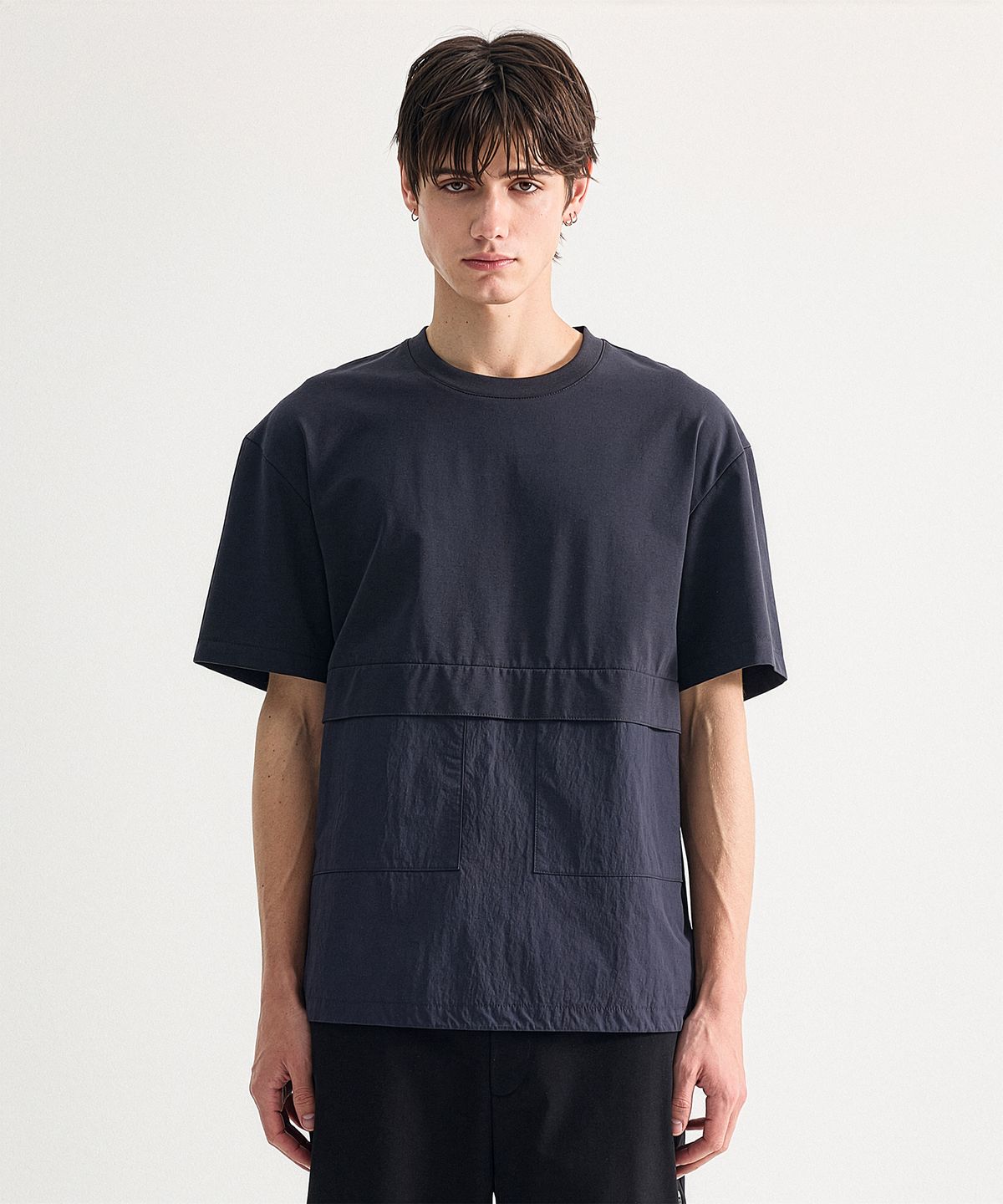 에이치직(H.JIK) Hybrid Utility Panel T-shirt - Navy