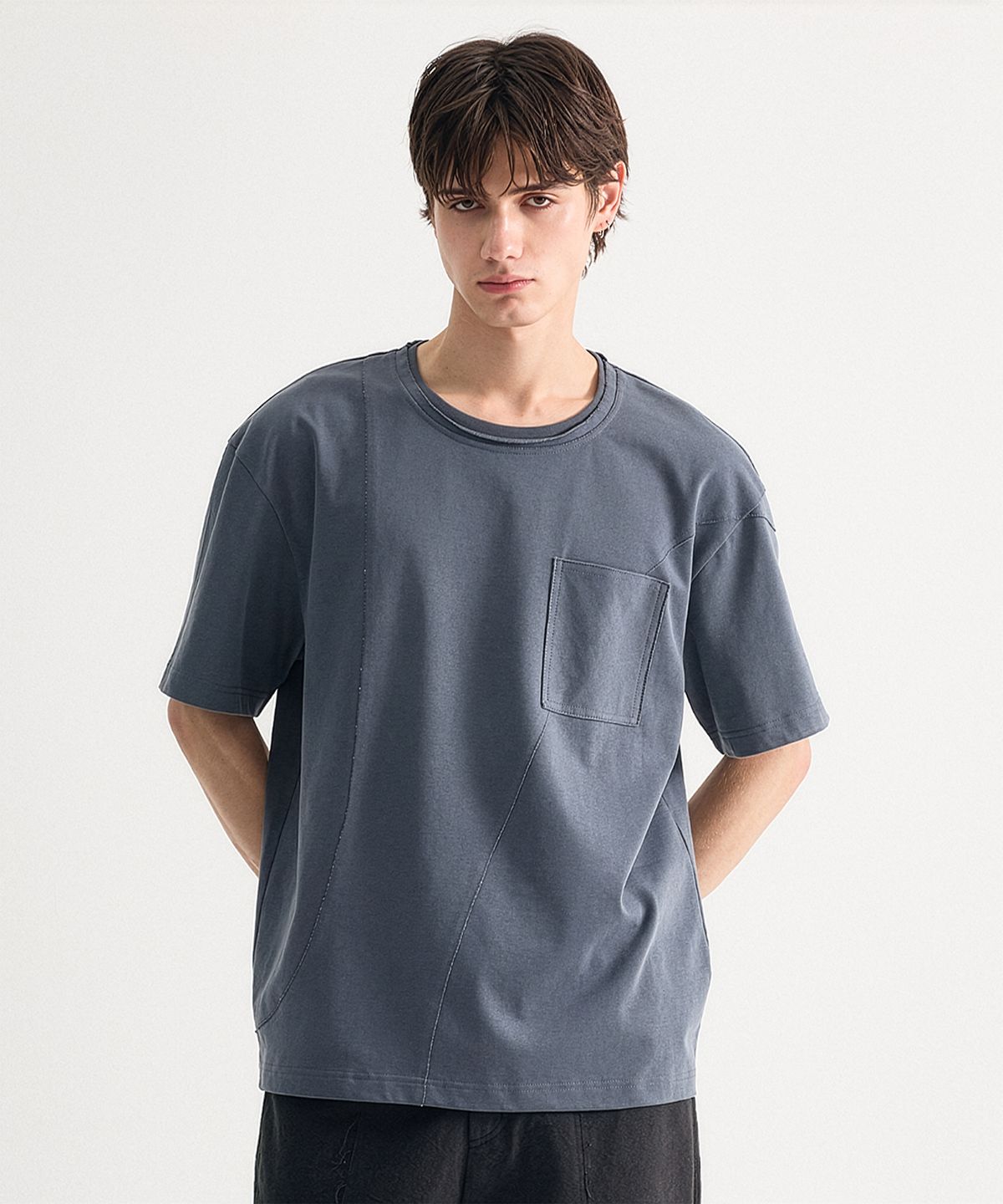 에이치직(H.JIK) Pigment Raw-edge Asymmetric Panel T-shirt -Dusty Blue