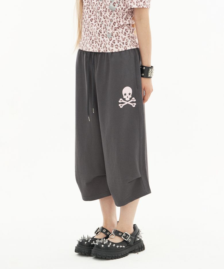 BASIC BERMUDA PANTS / CHARCOAL