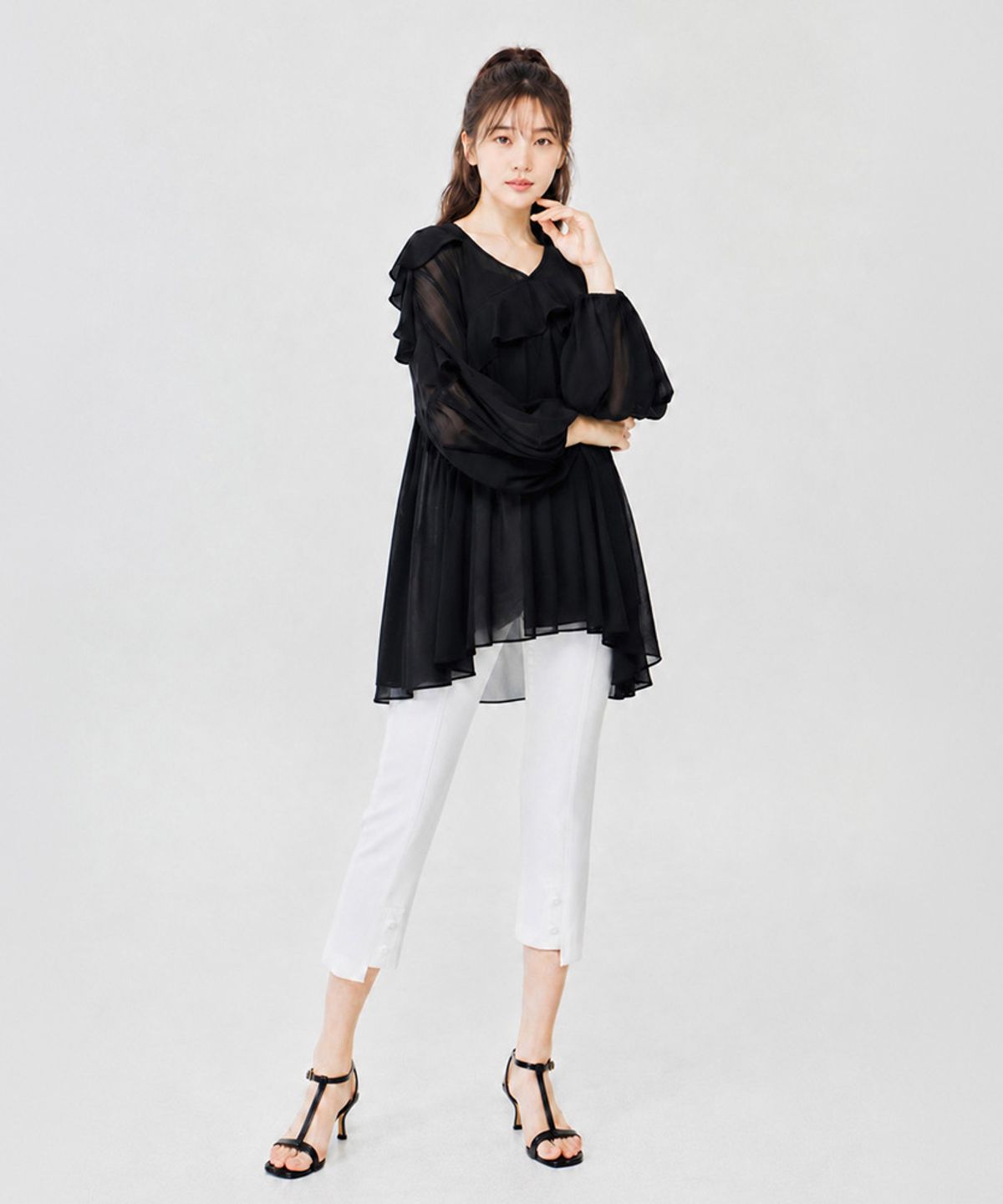 엘바이엘(LBYL) 블랙 시스루 프릴 쉬폰 루즈핏 블라우스