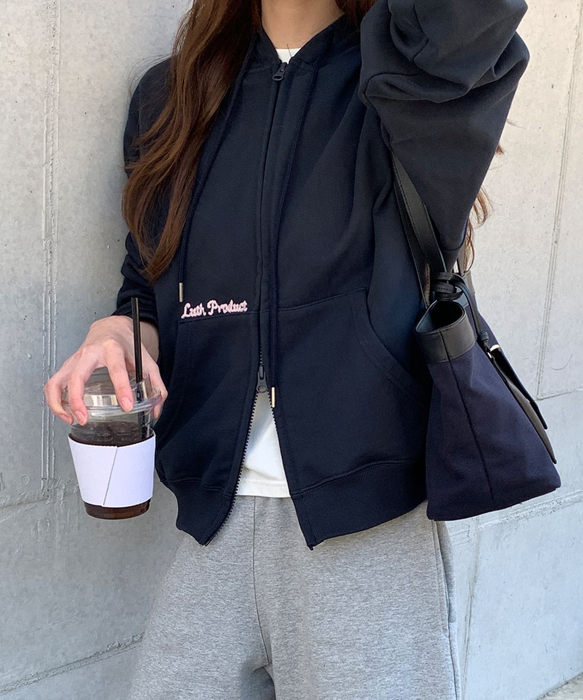 루스프로덕트(LUTHPRODUCT) Romantic Deer Zip-up Hoodie _ NAVY