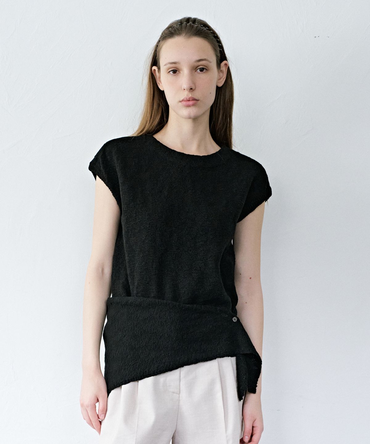 르메메(LEMEME) Aube Scarf Short-Sleeve Knit Top_2color