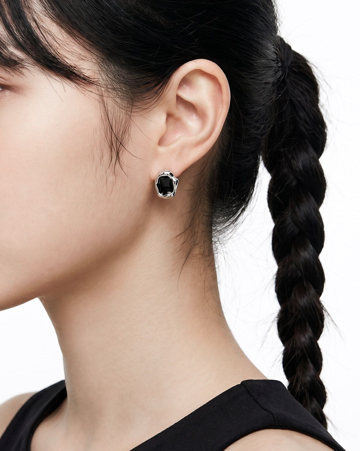 논논(NONENON) FLEXIBLE EAR SILVER925