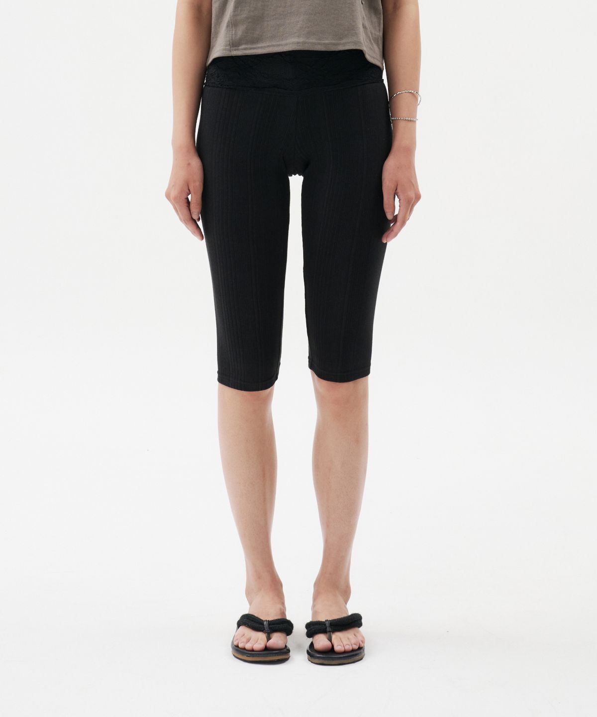 루펀(LOOFUN) Lace Rib Leggings / 레이스 립 레깅스 [Black]