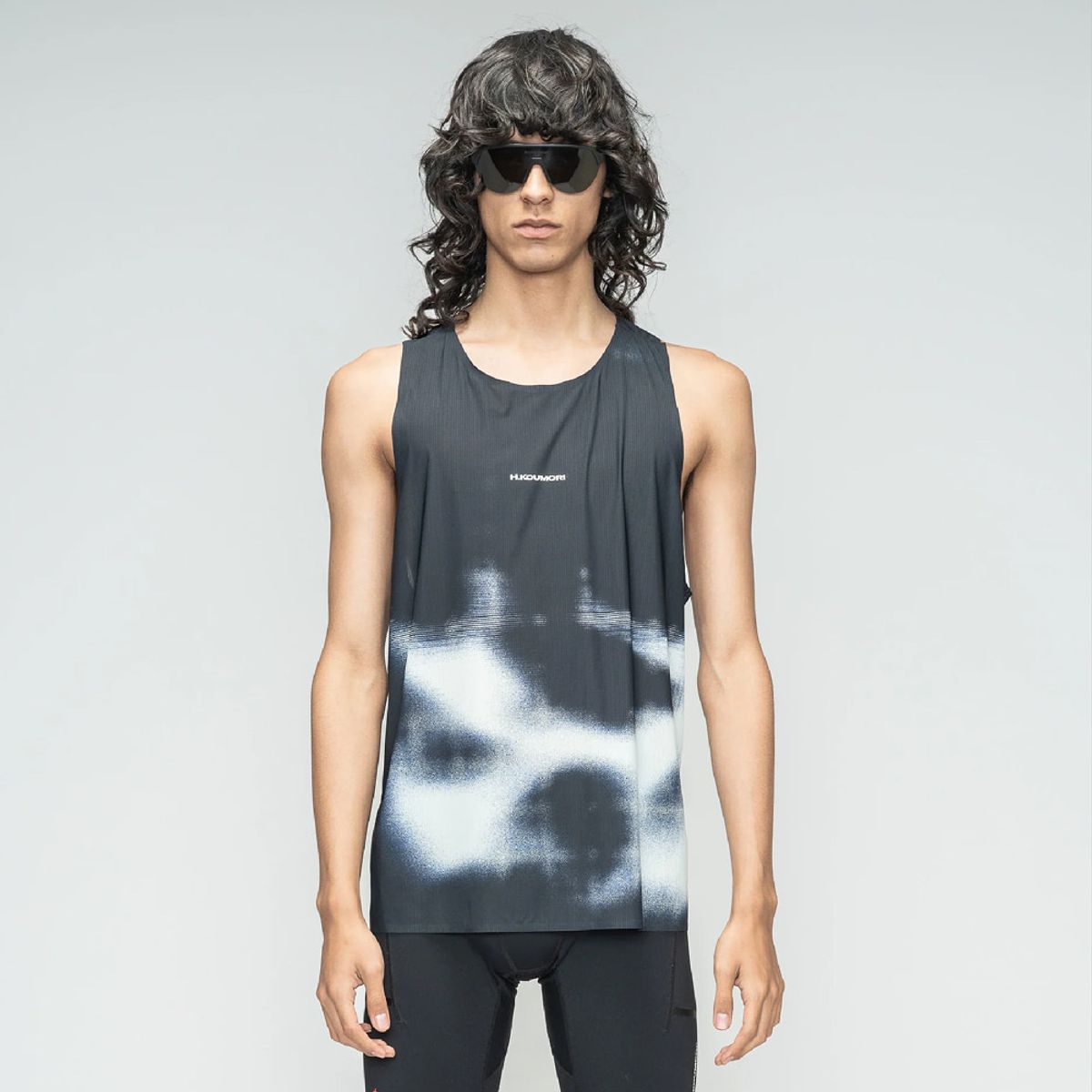 H.쿠모리(H.KOUMORI) M - Race Singlet - Oxide Night