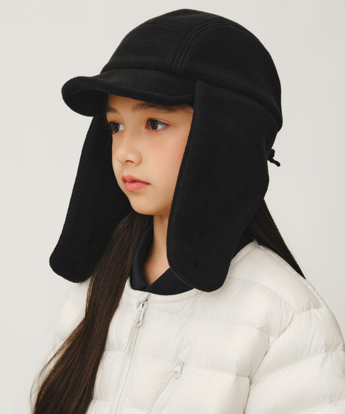 무신사 스탠다드 키즈(MUSINSA STANDARD KIDS) [시티 레저] 폴라 플리스 트루퍼 햇 [블랙]