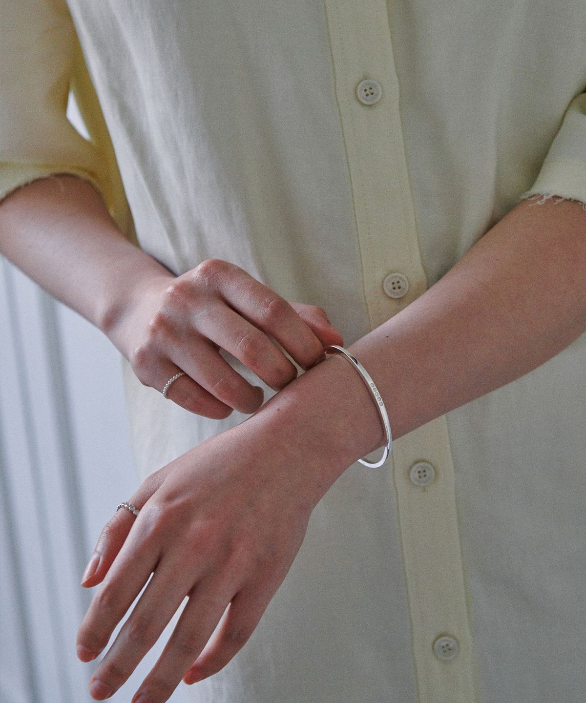 베흐트(VERTE) Huit.805 / serein dew bangle bracelet