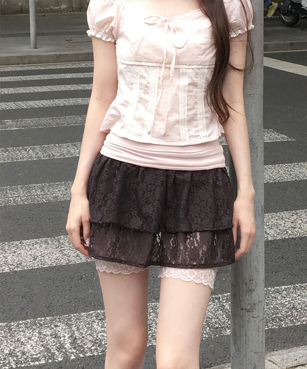 위스페어리(WHISFAIRY) Ballet Lace Folding Skirt - CHARCOAL BROWN
