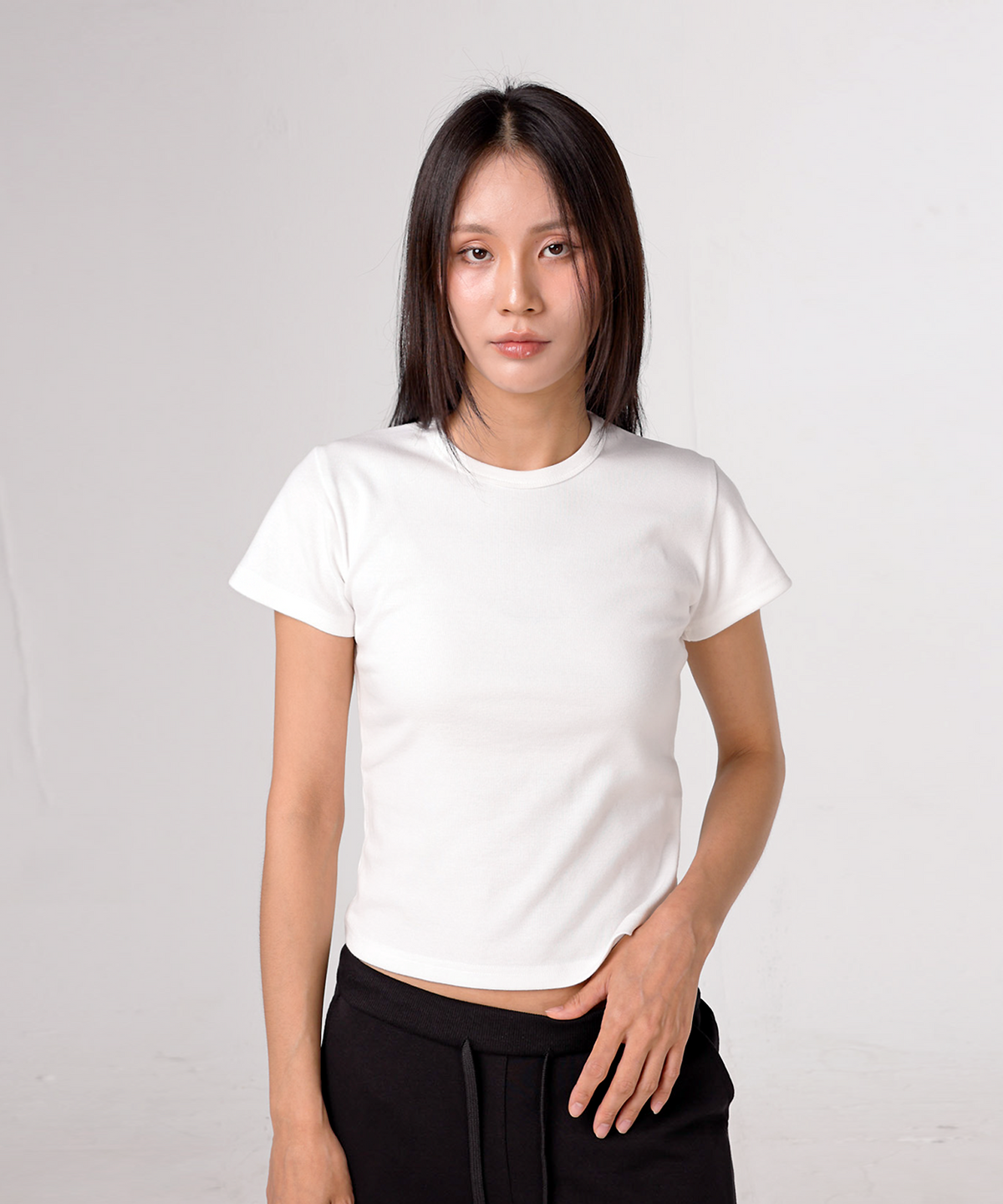 레어 온 레어(RARE ON RARE) calm basic t-shirts