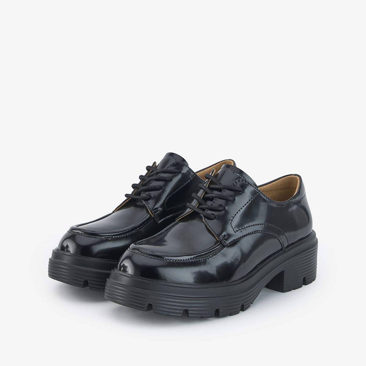 닥스 슈즈(DAKS SHOES) 여성 청키 로퍼 DJS614KA10