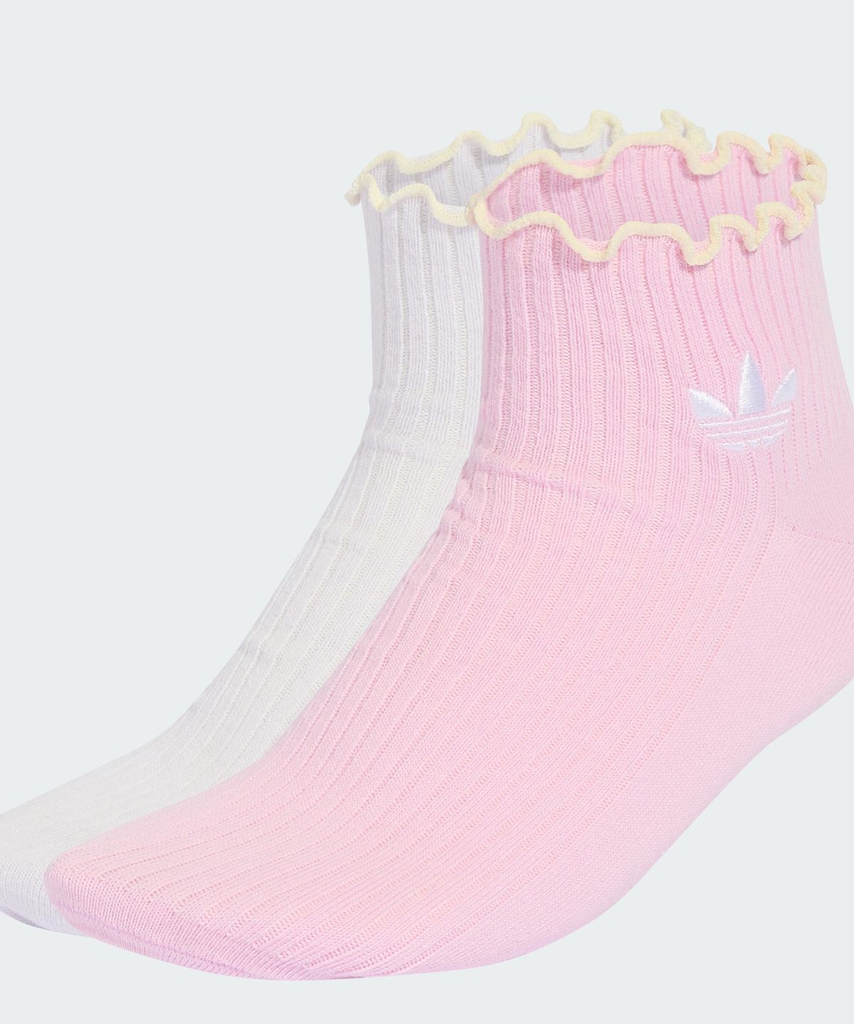 아디다스(ADIDAS) 러플 쿼터 삭스 KR1553
