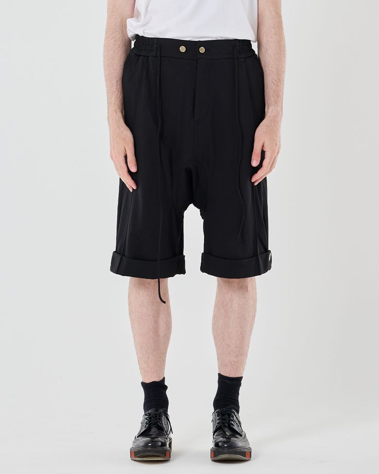 Short Baggie Trousers - black