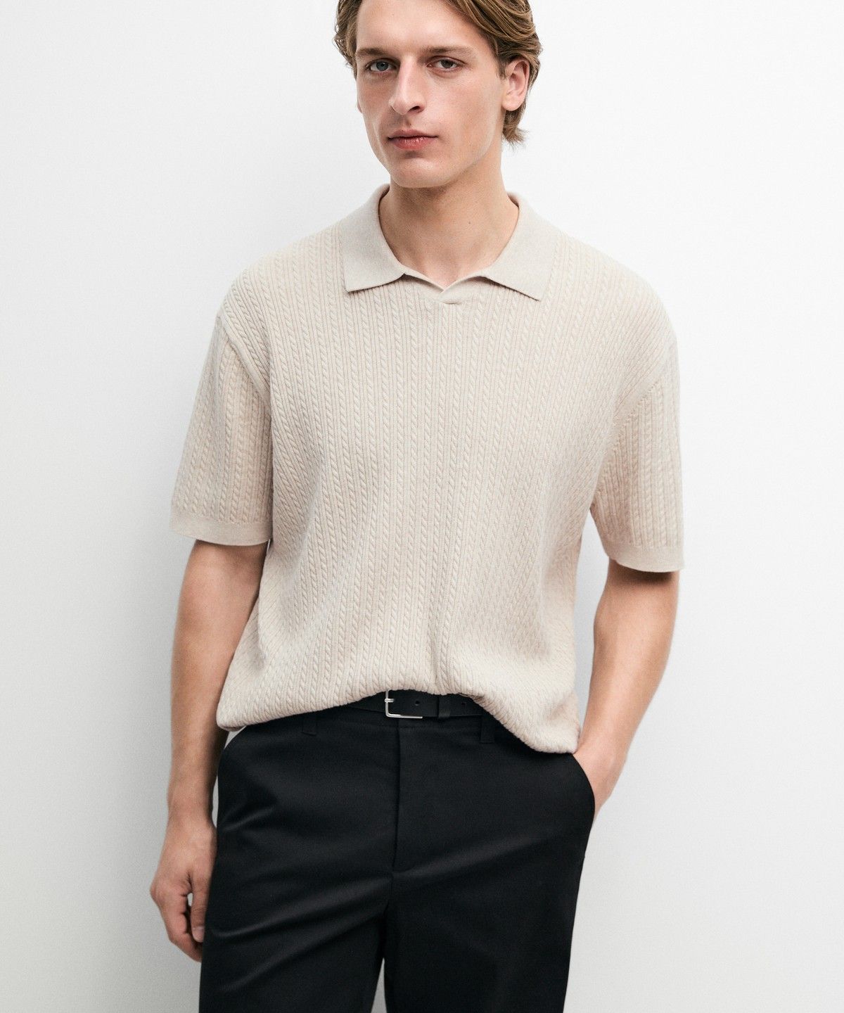 마시모두띠(MASSIMO DUTTI) 100% 코튼 케이블 니트 폴로 스웨터