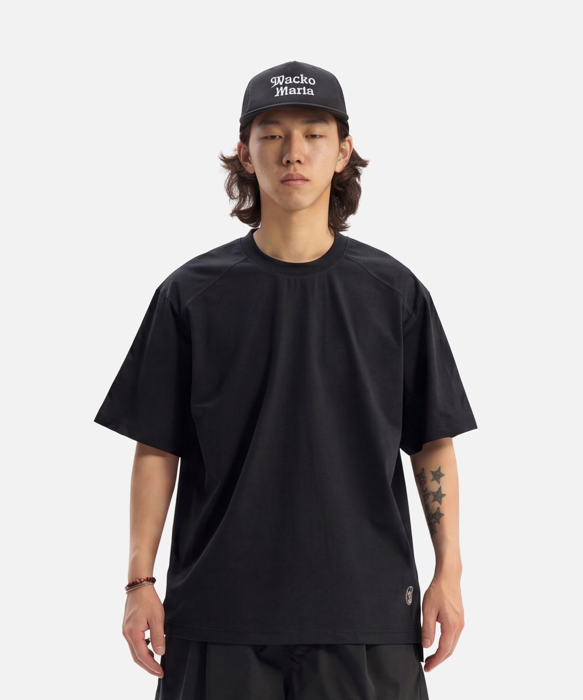 미드업데이트(MIDUPDATE) Panelled Raglan Short-Sleeve Tee black