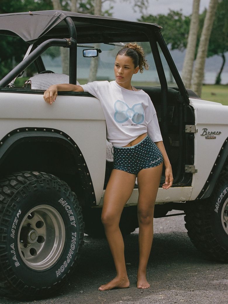 GLOWNY X MY MELODY BIG BOW BOXY TEE (WHITE)