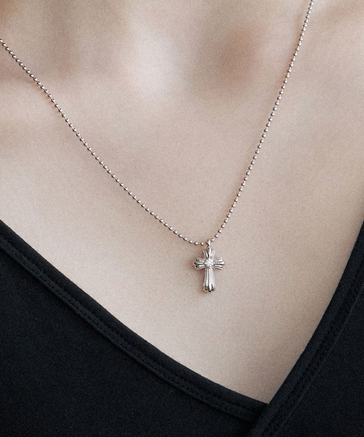 바이이에르(BYHYERES) 바이크로스 글로리 목걸이(White) BH7N64752WB600