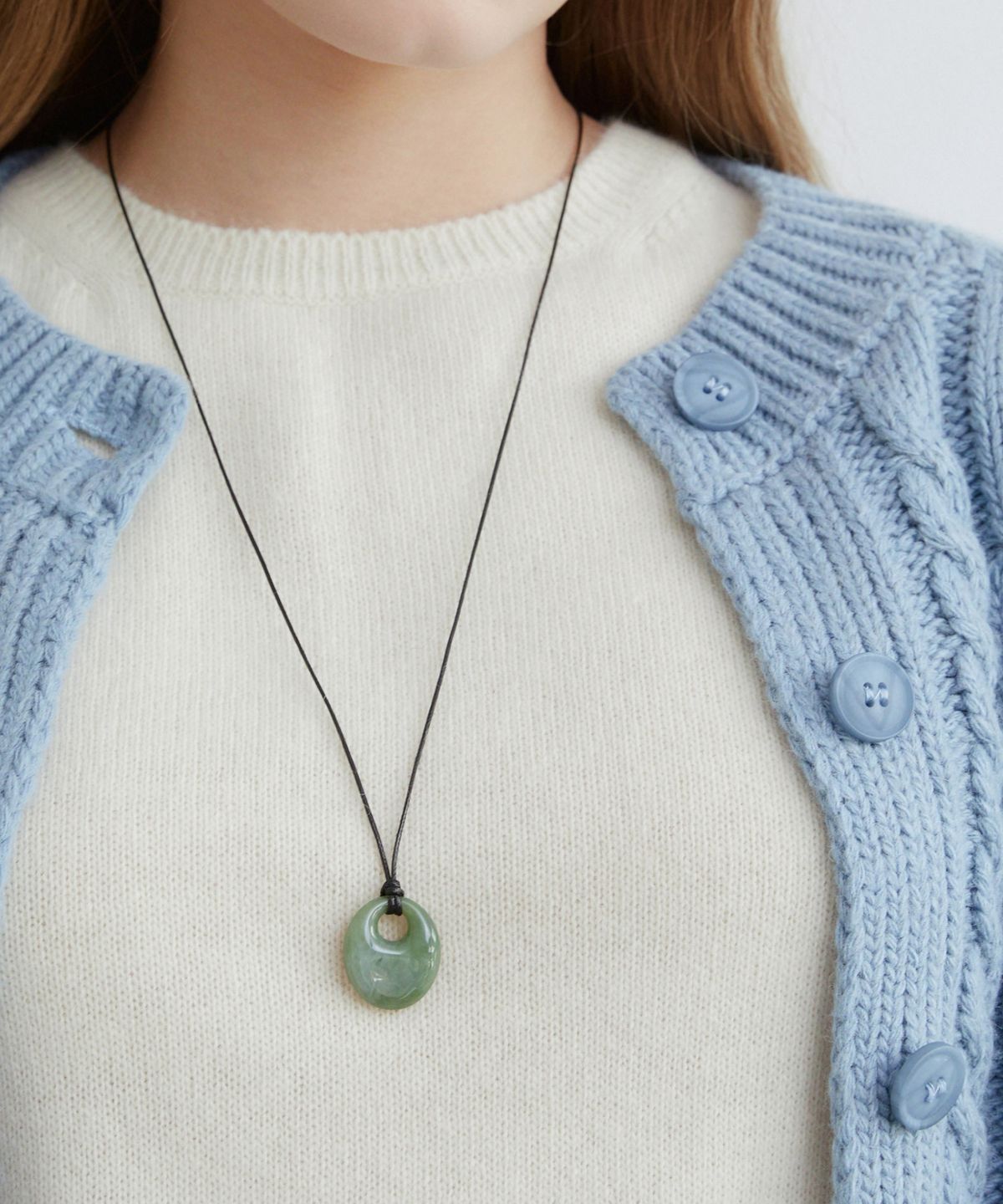 바이이에르(BYHYERES) Amulet khaki necklace BH7N5B818WS800