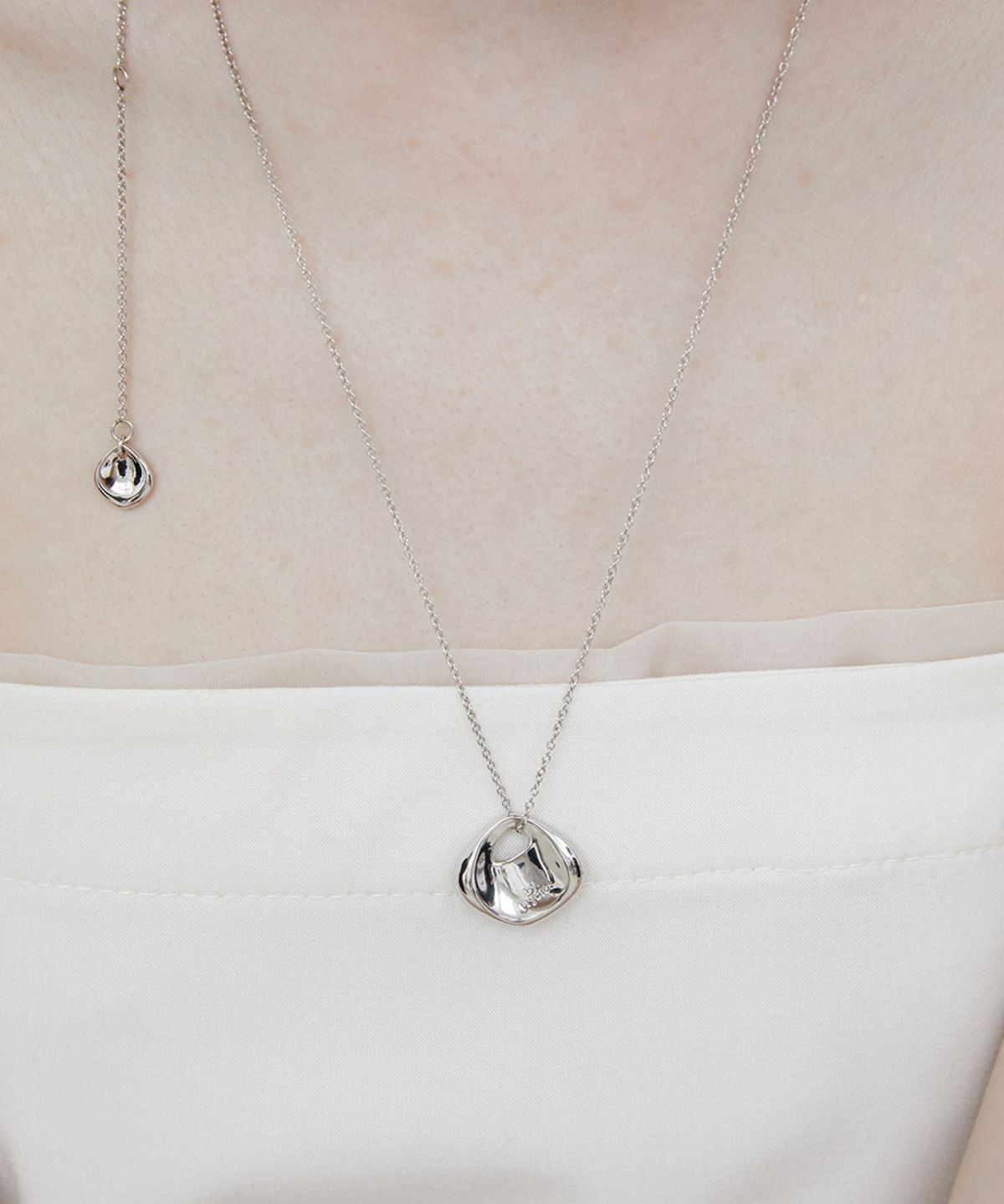 바이이에르(BYHYERES) Clay necklace (White) BH7N56736WB650