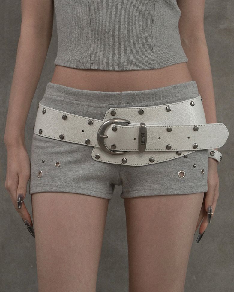 Curved Stud Belt (ivory)