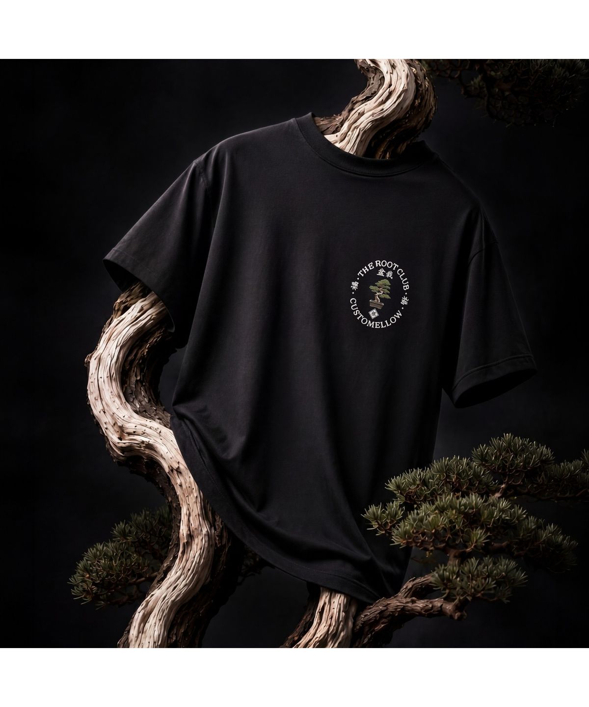 커스텀멜로우(CUSTOMELLOW) [TRC Bonsai] Black Embroidery T-shirt CWTAM26591BKX