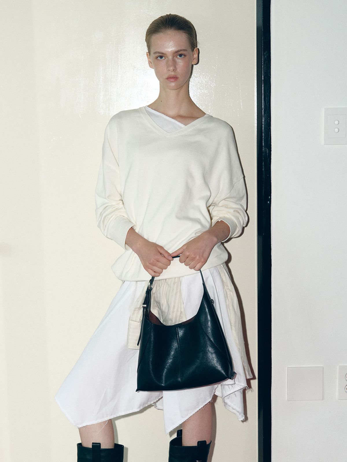 질스튜어트액세서리(JILLSTUART ACC) [ROW] 로우 가죽 숄더 S 2color