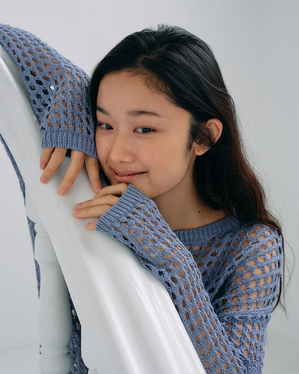 이루미클로즈(ERUMECLOTHES) 마네 스카시 니트_blue