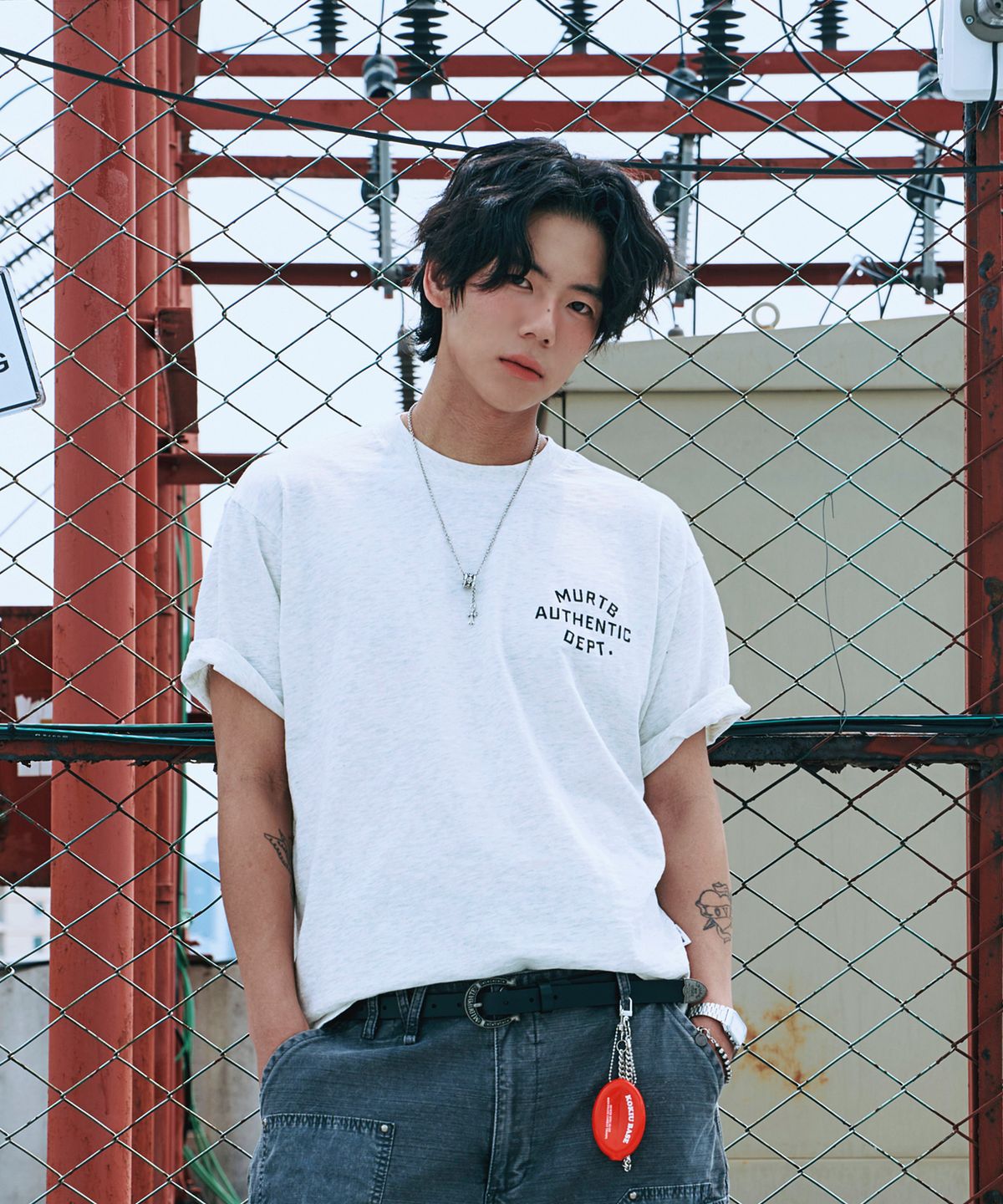 미드업데이트(MIDUPDATE) Authentic Dept Arch Graphic Tee whitemelange
