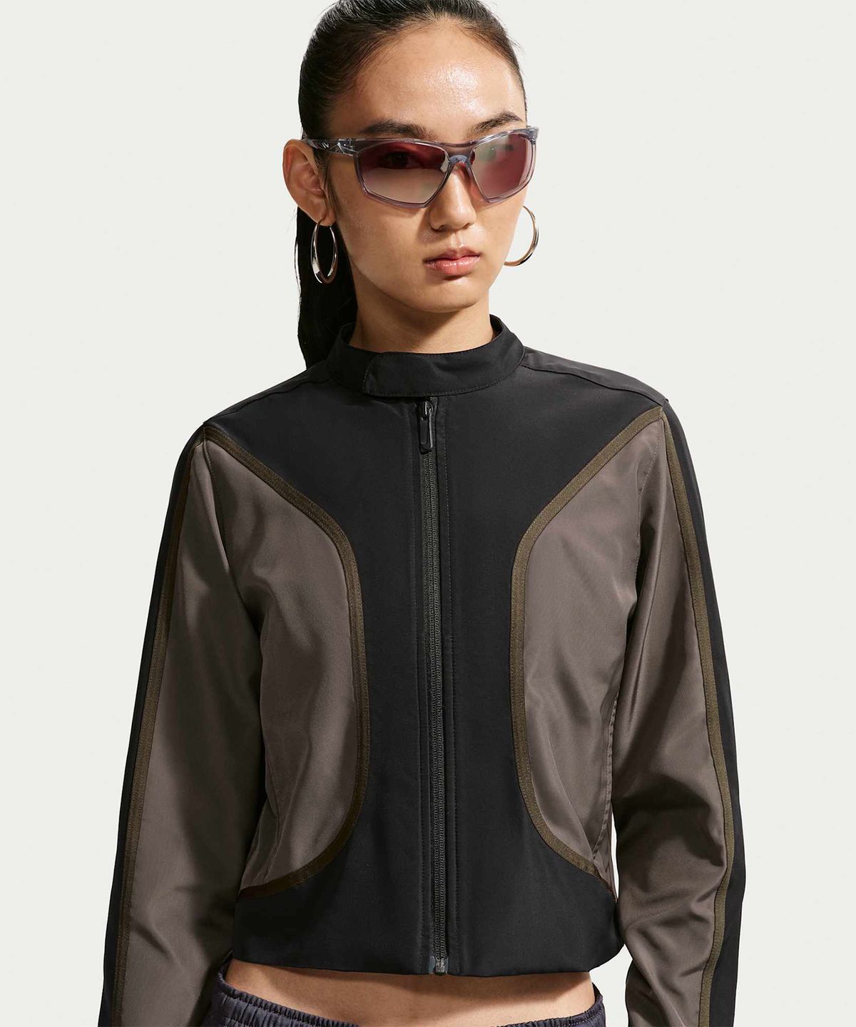 나이키(NIKE) 스포츠웨어 모토 재킷 W - 블랙:리저록:다크 헤이즐:리저록 / IM8182-010