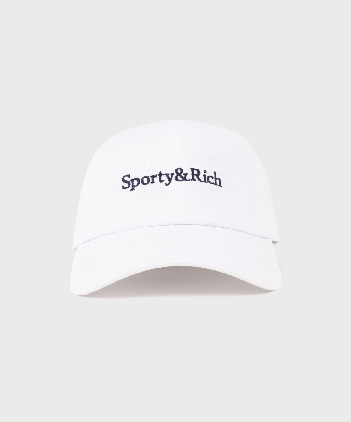 스포티앤리치(SPORTY&RICH) 세리프 로고 캡 - 화이트 R265AOH011