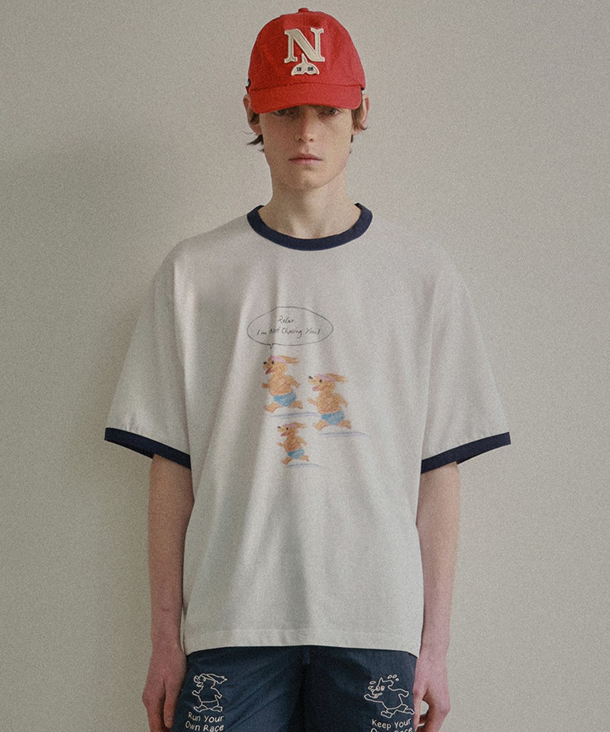 비욘드클로젯(BEYOND CLOSET) [COLLECTION LINE] 퍼포먼스 스케치 러닝 티셔츠 화이트
