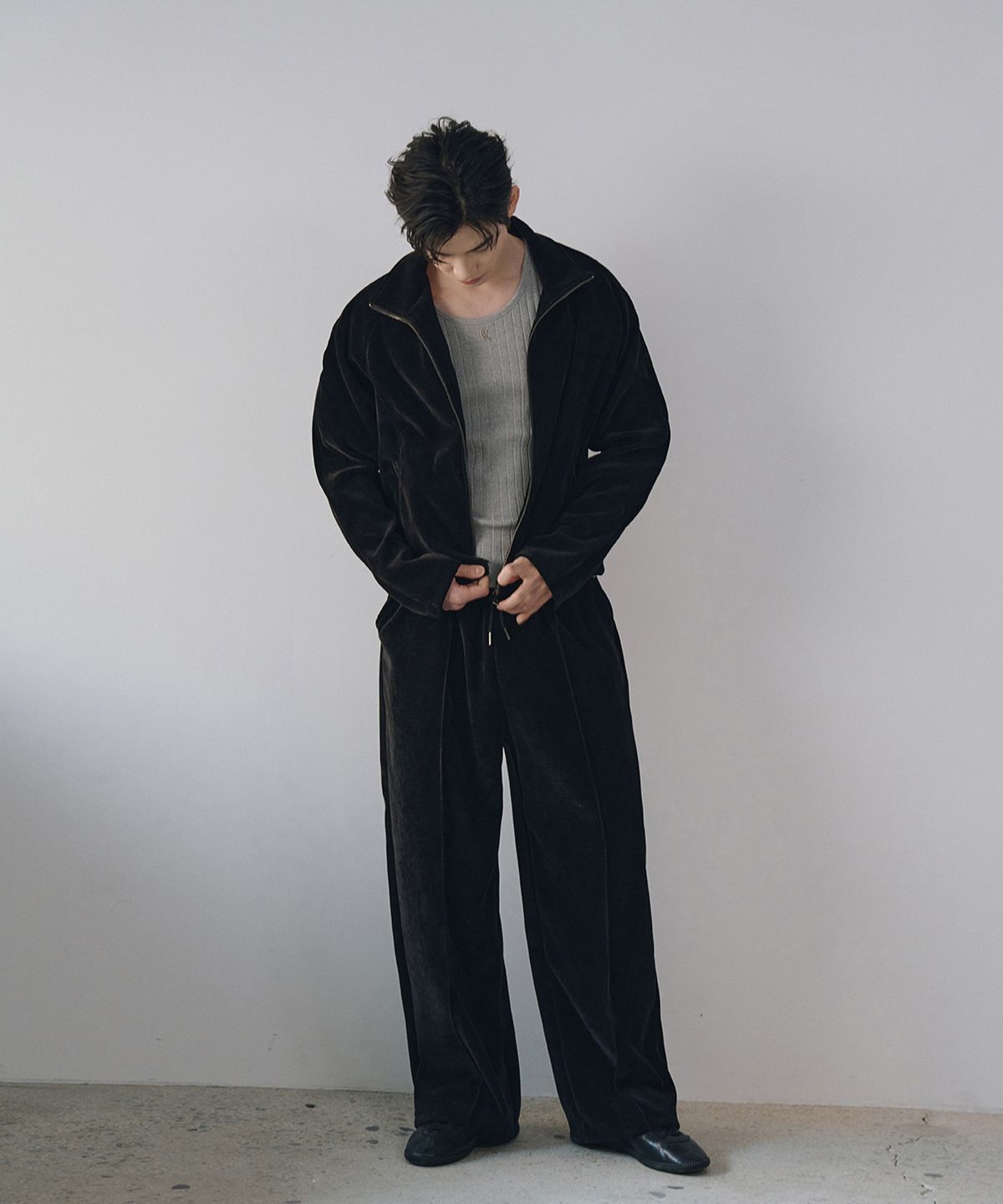 로랑서울(LAURANTSEOUL) Velvet corduroy line pants(Black)