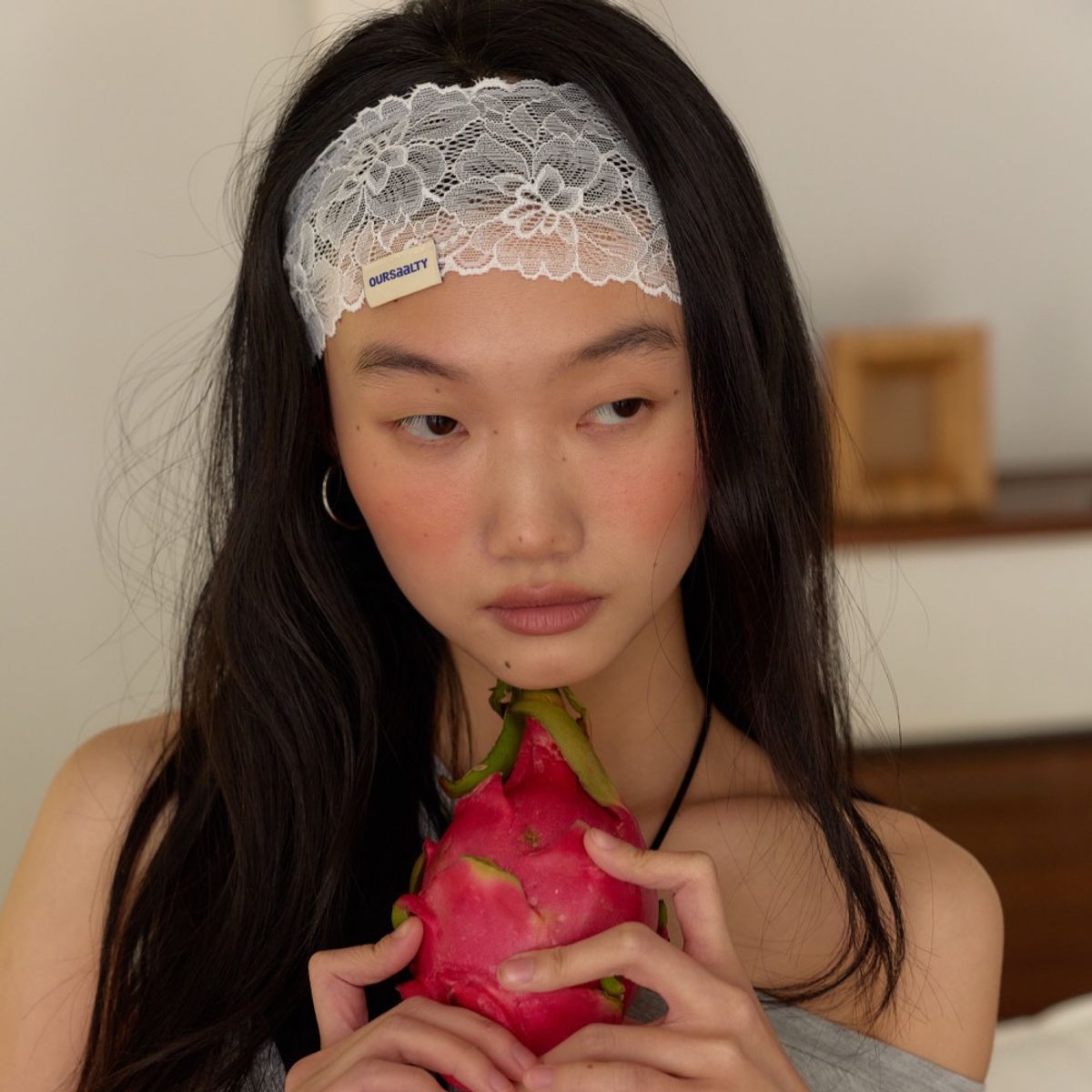 아우어솔티(OURSAALTY) Coquette Hair Band / White