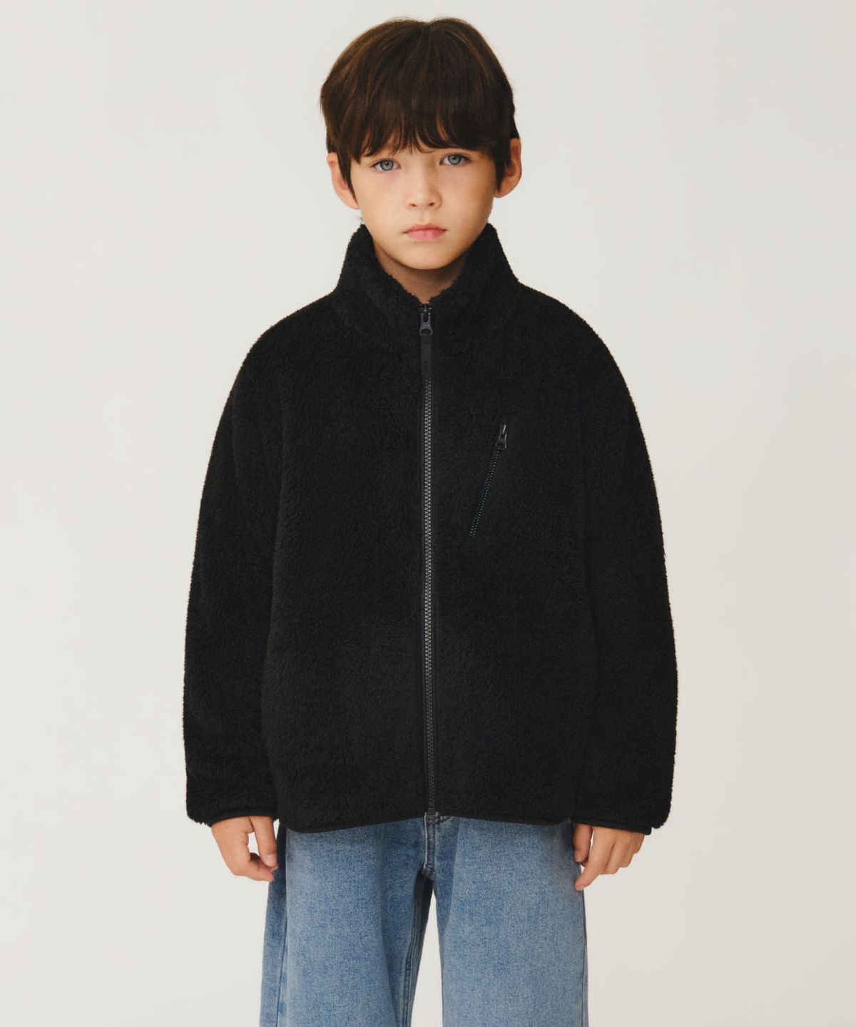 무신사 스탠다드 키즈(MUSINSA STANDARD KIDS) [시티 레저] 플러피 플리스 집업 재킷 [블랙]