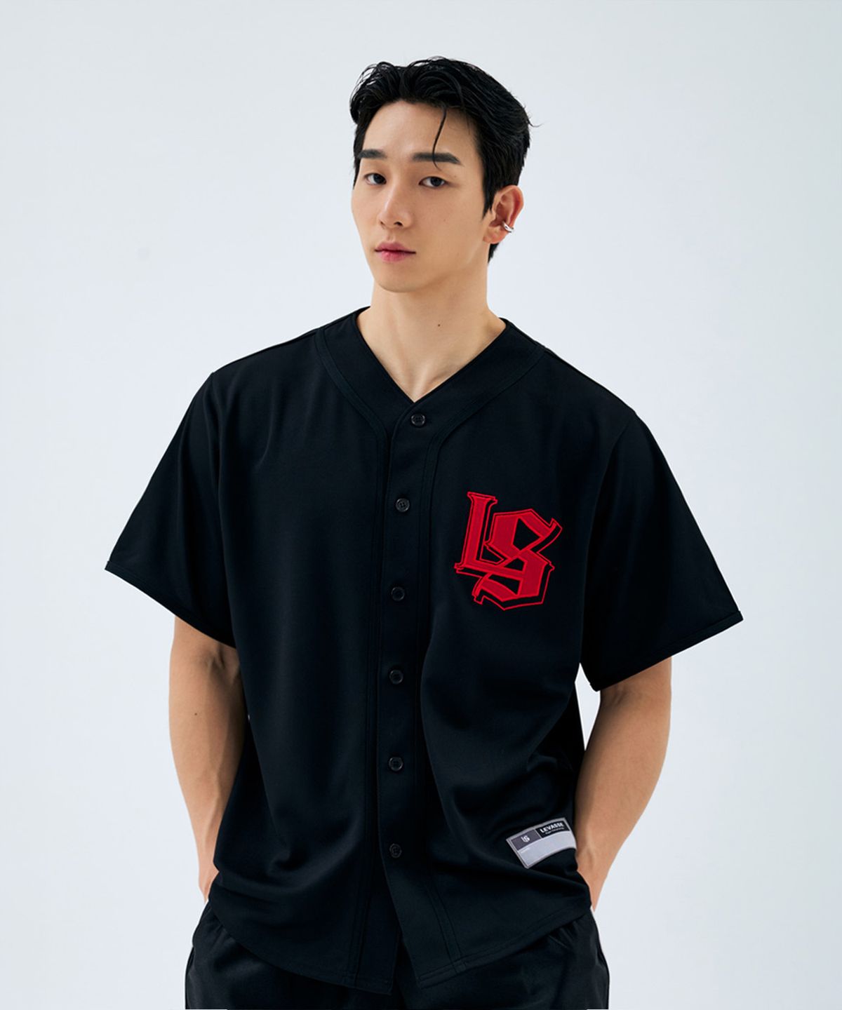 르바세(LEVASSE) Mesh Baseball Regular-fit Jersey_Black/Red