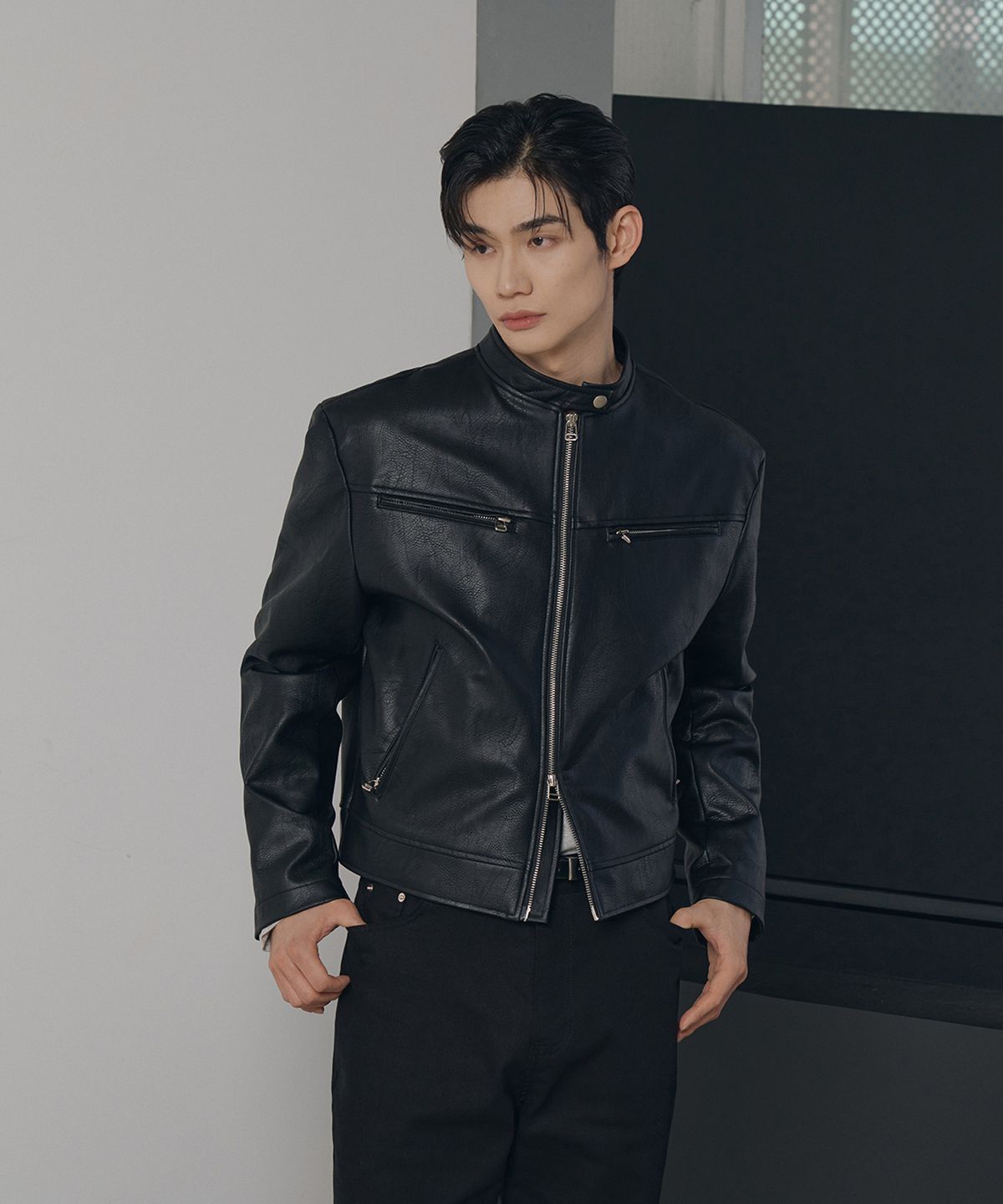 로랑서울(LAURANTSEOUL) Essential cracked leather biker jacket(Black)