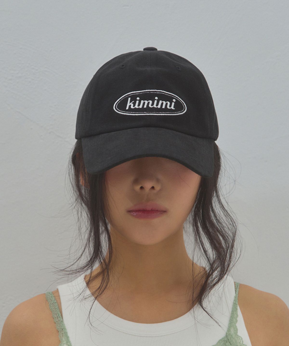 키미미(KIMIMI) 로고 볼캡 블랙
