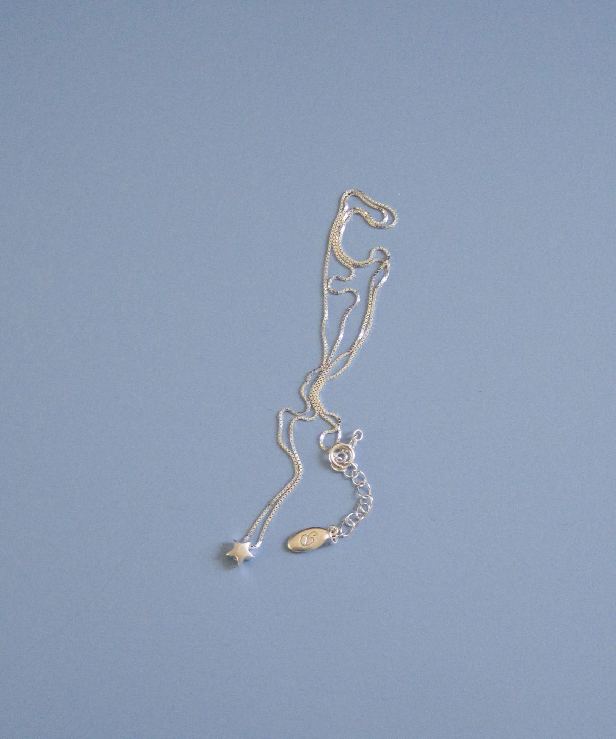 둥그런(DUNGEUREON) [925 Silver] Little Star Necklace