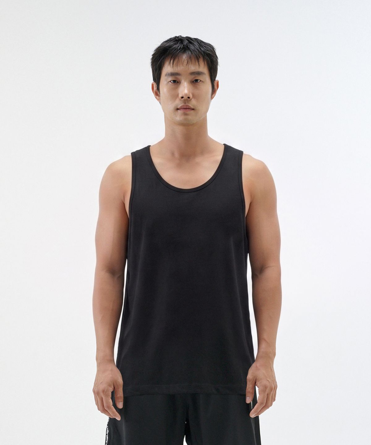 라임라잇 어패럴(LIMELIGHT APPAREL) 백 로고 슬리브리스 (블랙/화이트)