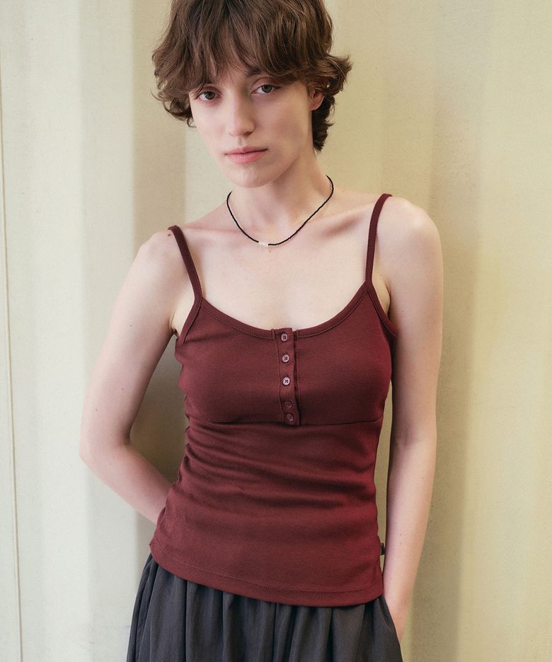 Button placket layered tank top_Burgundy