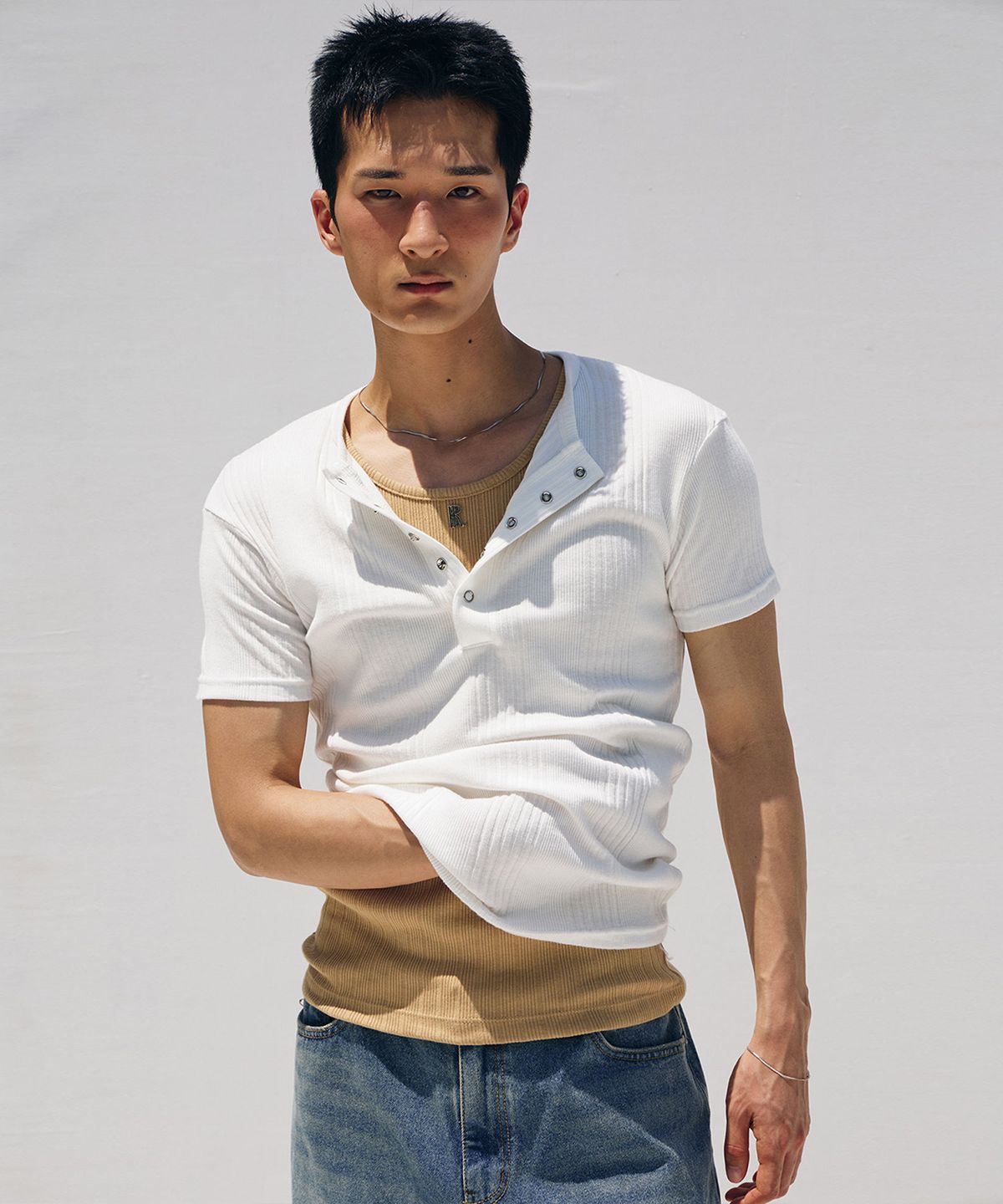 로랑서울(LAURANTSEOUL) High ribbed henley neck half sleeves(Ivory)