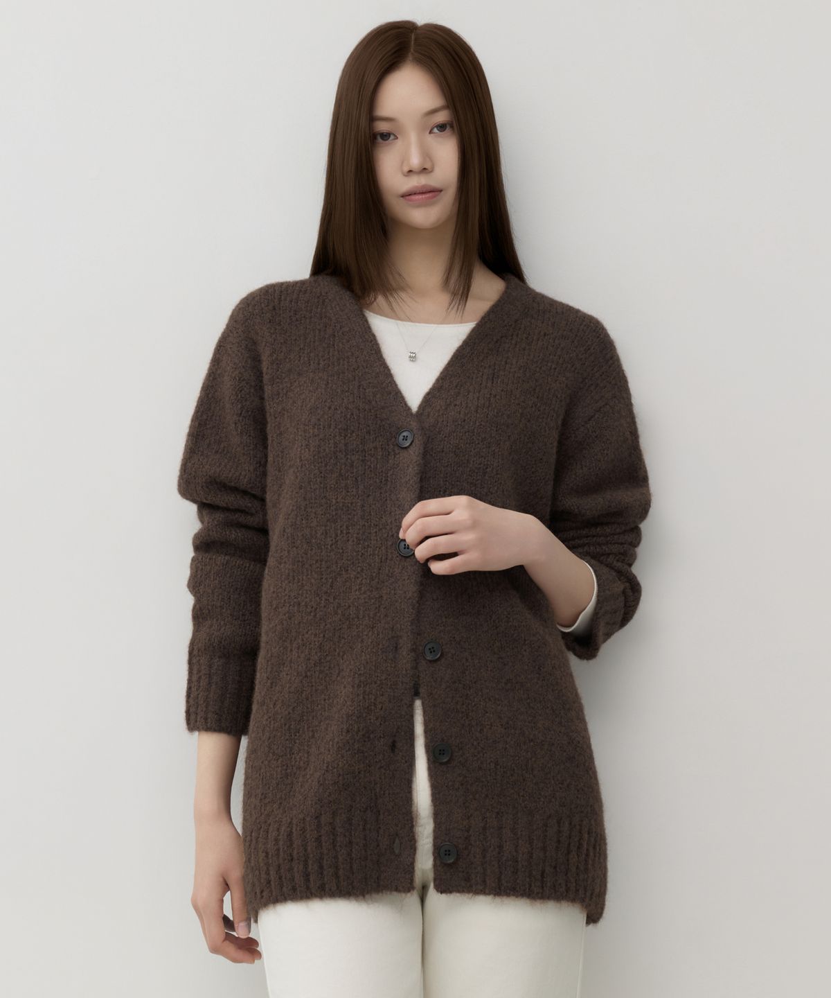 무신사 스탠다드 우먼(MUSINSA STANDARD WOMAN) 우먼즈 오버사이즈 코지 헤어리 가디건 [브라운]