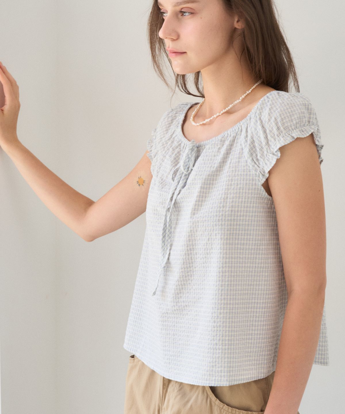 헤인트(HAINT) LUCET CHECK STRING BUTTON BLOUSE 2COL_LIGHT BLUE