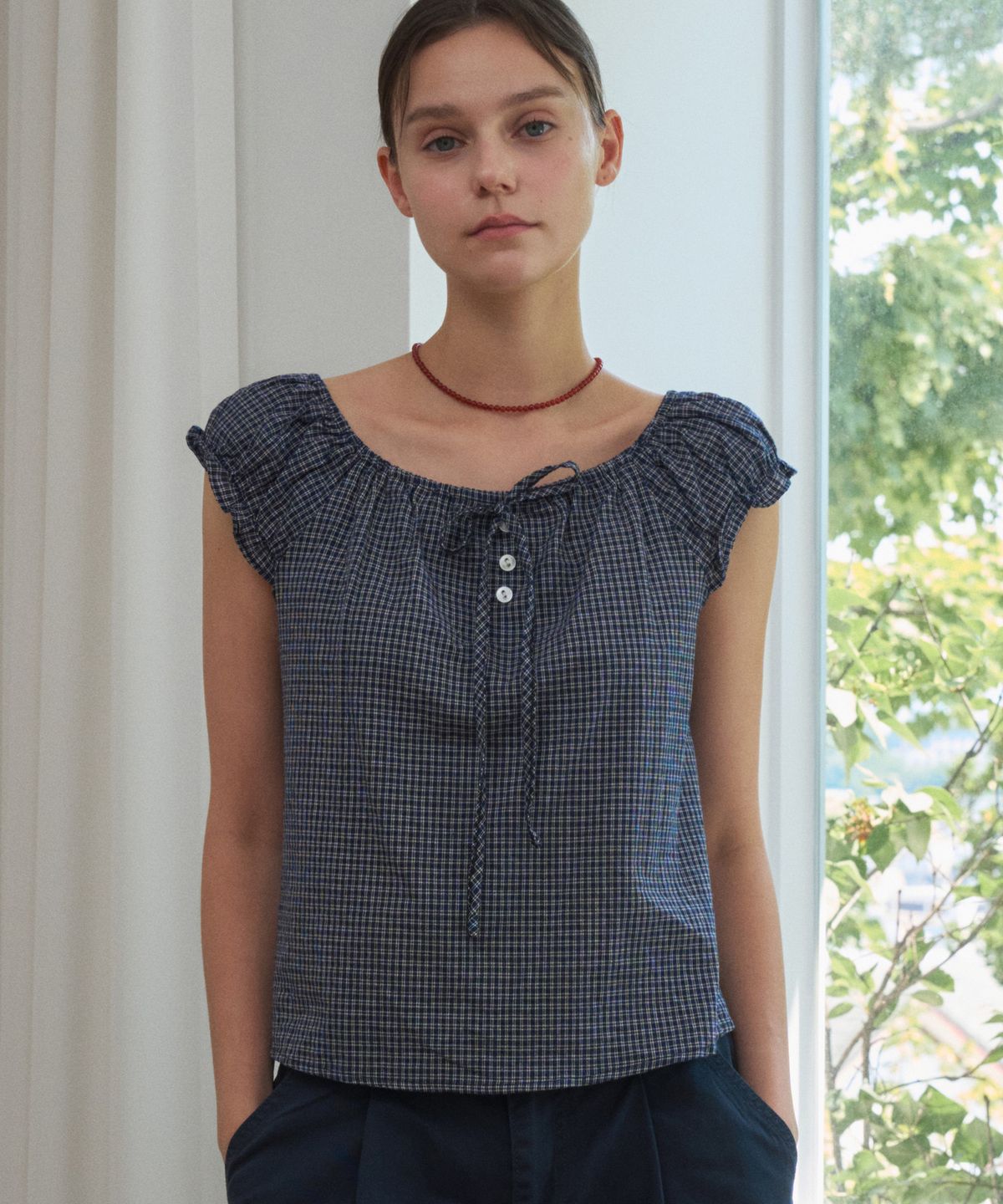 헤인트(HAINT) LUCET CHECK STRING BUTTON BLOUSE 2COL_NAVY