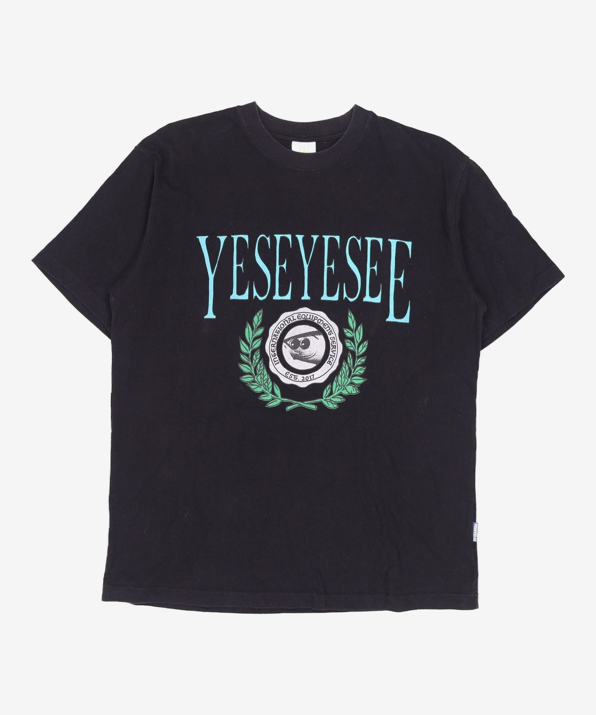 예스아이씨(YESEYESEE) 반소매 티셔츠 L