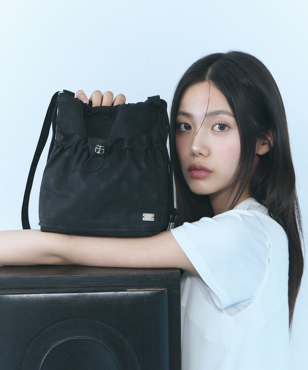 오아트(OART) String Mini Cross Bag [BLACK DOT]