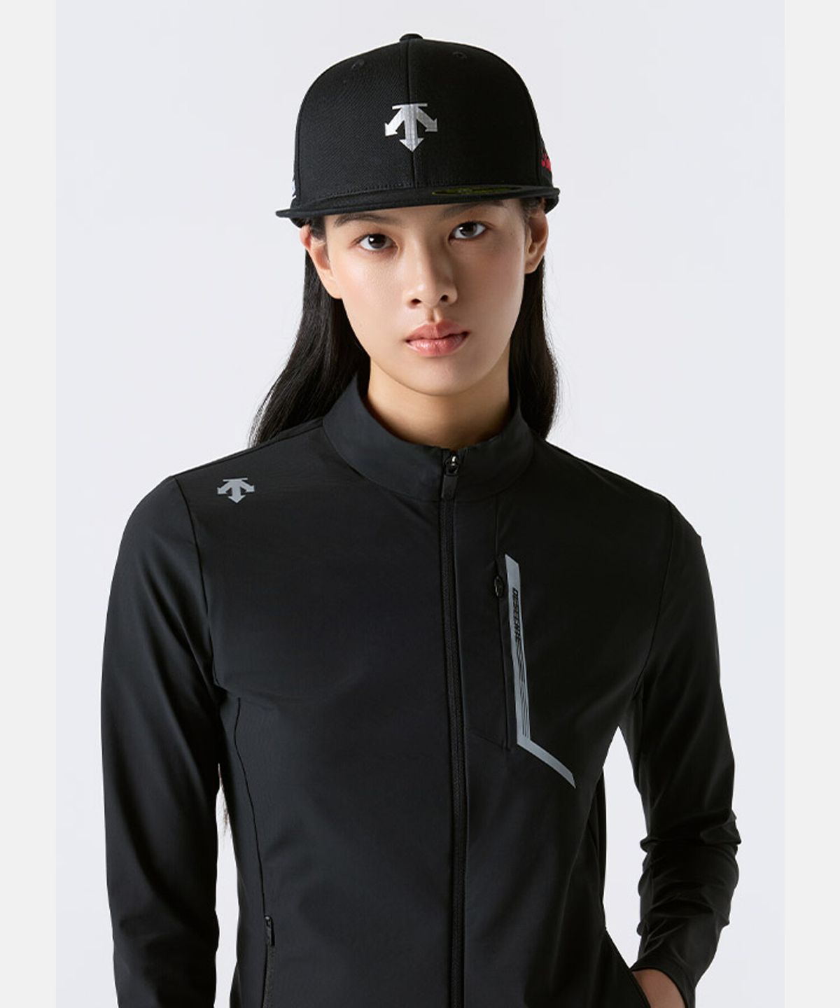 데상트(DESCENTE) 스위스 스키 평챙캡 블랙 SR323ICP74