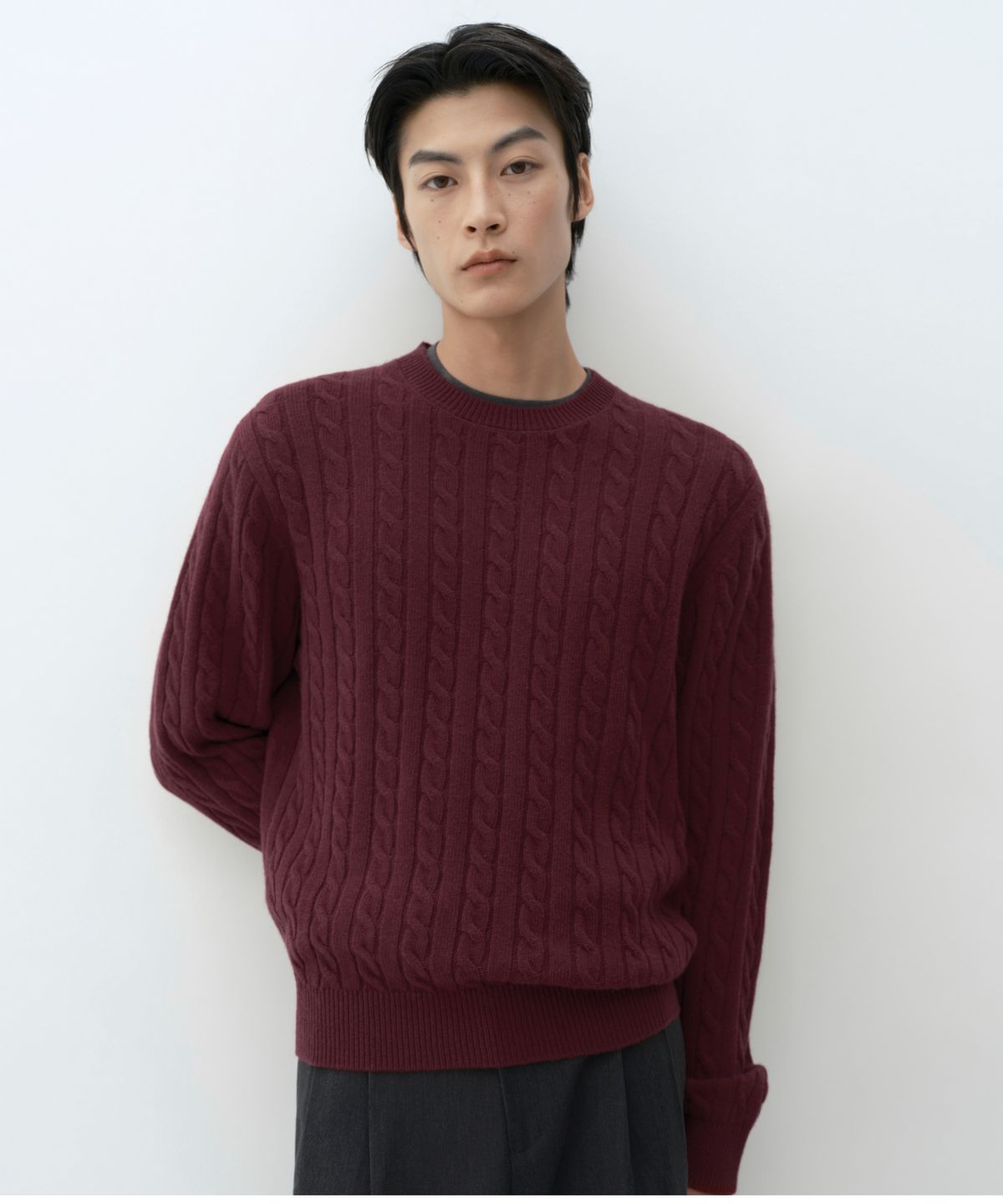 무신사 스탠다드(MUSINSA STANDARD) [빅토리아 울] 케이블 크루 넥 니트 [버건디]