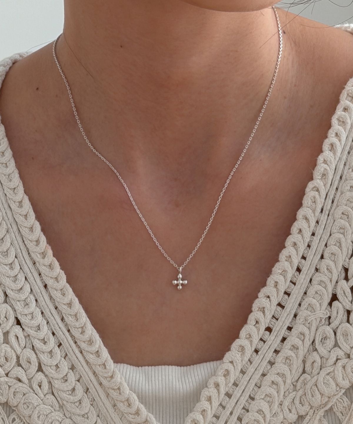 멜리브(MELLIV) Ball Cross I Necklace_mvn76