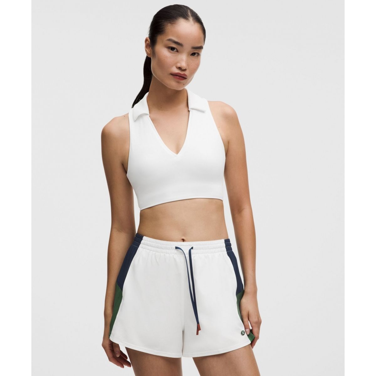 룰루레몬(LULULEMON) 칼라드 롱라인 리브드 테니스 브라 *미디엄 서포트, B C컵  WHT
