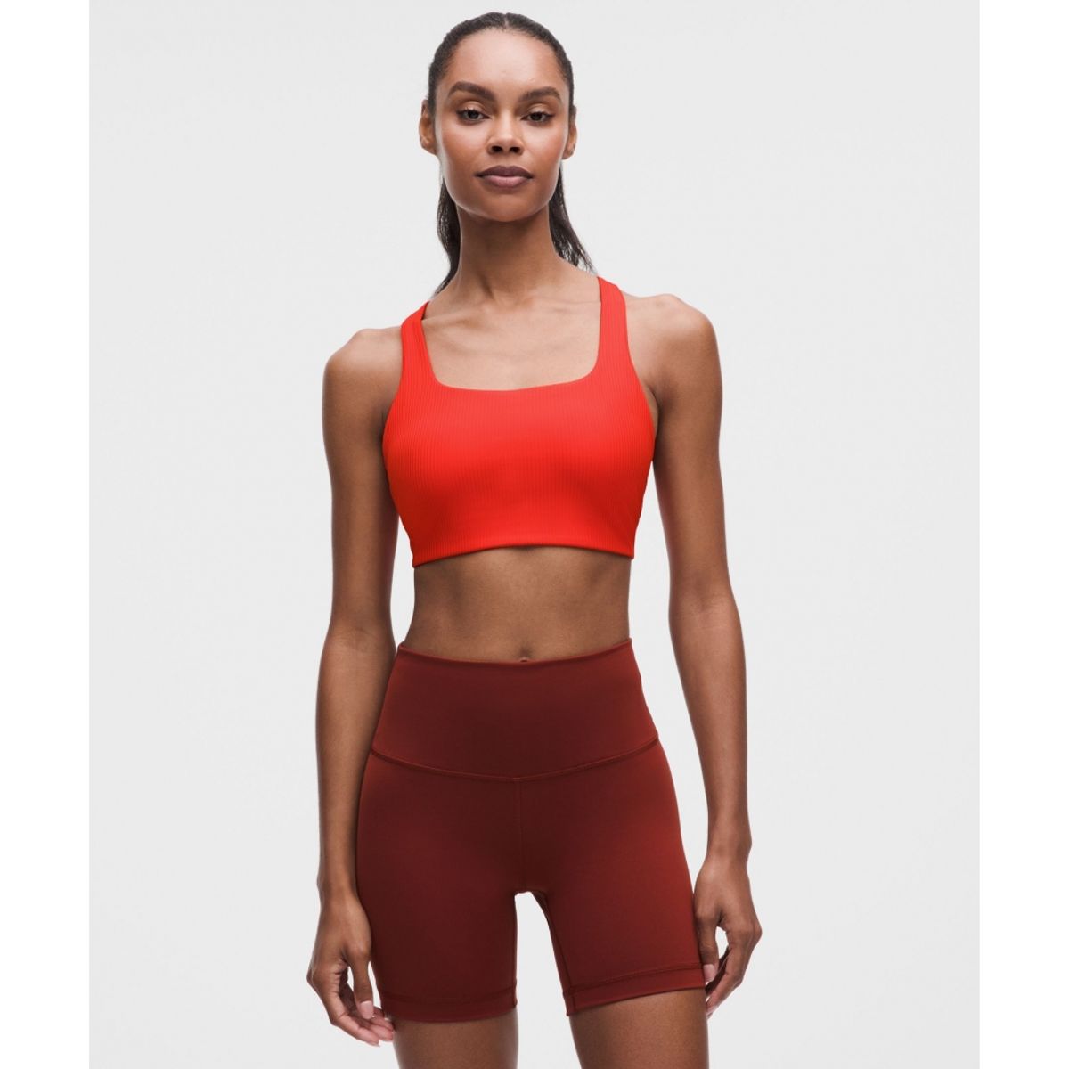 룰루레몬(LULULEMON) 올타임 히어로 리브드 스포츠 브라 *미디엄 서포트, B C컵  CRYE